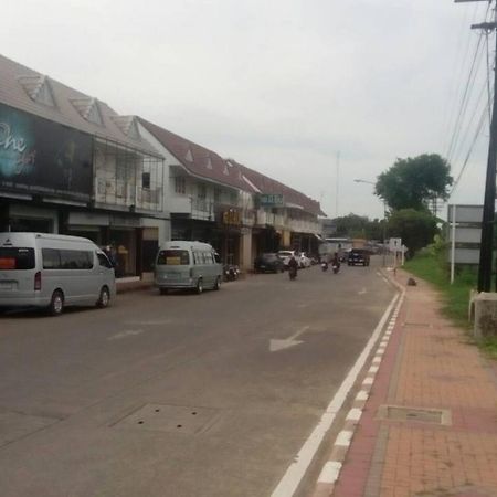 Nap Corner hostel Phitsanulok Eksteriør bilde